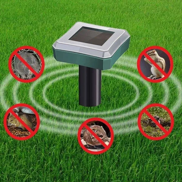 Outdoor Waterproof Pest Repellent Ultrasonic, Rat Shock Electronic LED Solar Power,  Mouse Mole Snakes Pest Rodent Repeller for Garden, Courtyard, Park